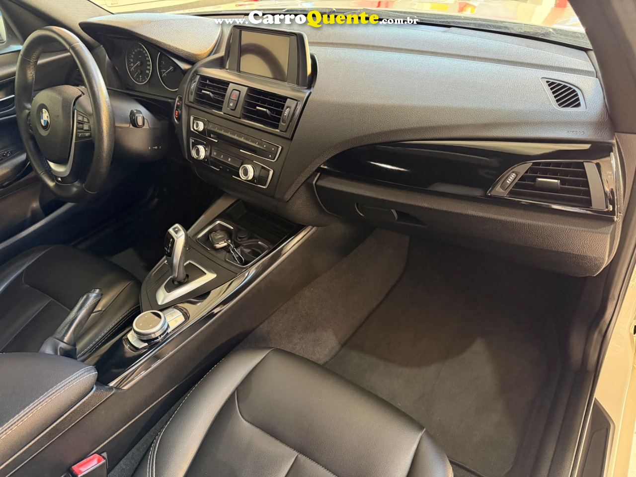 Série 1 118i Urban Line 1.6 2013/2012 BMW - Loja