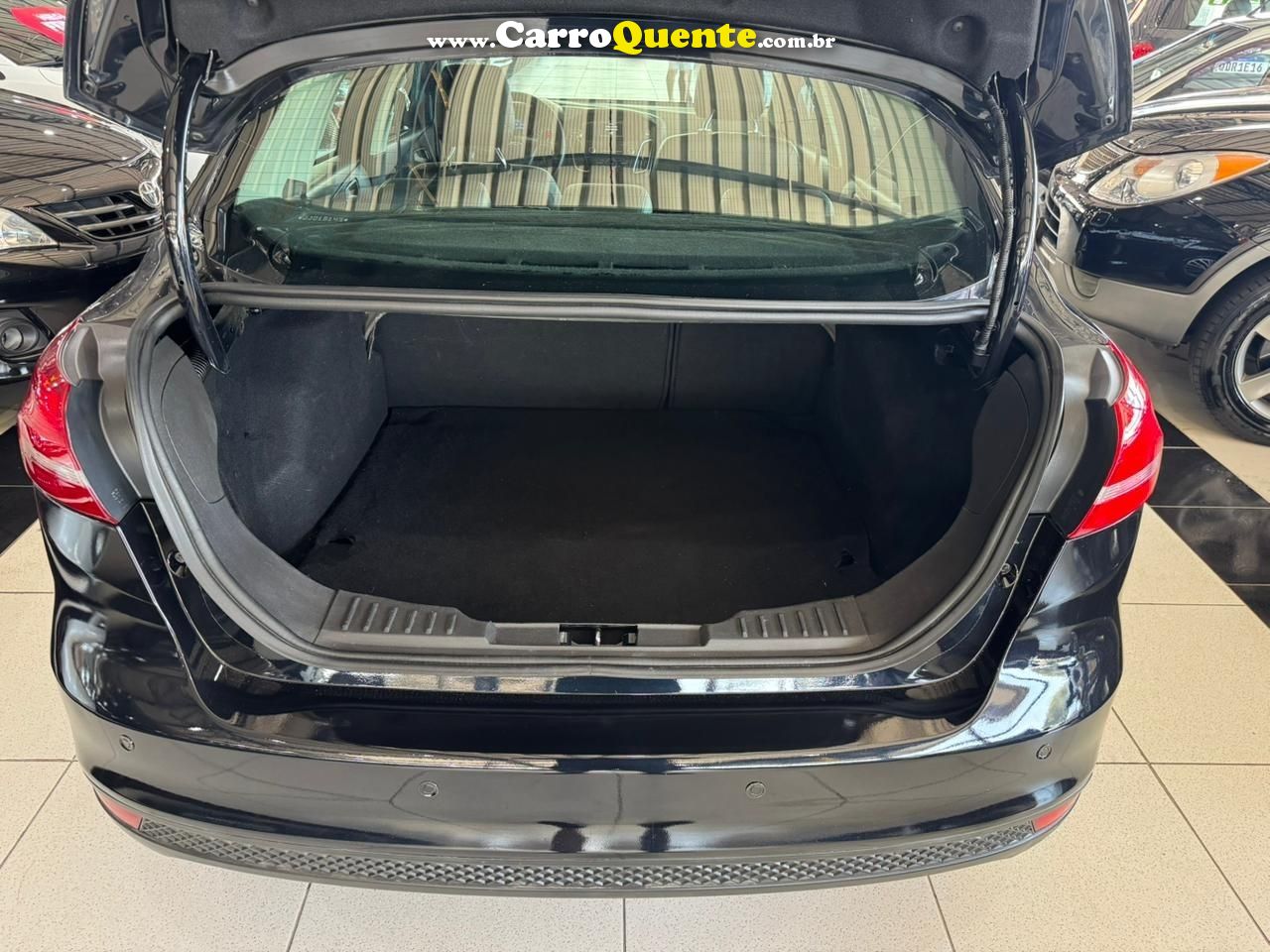 FORD FOCUS 2.0 SE 16V 2018 - Loja