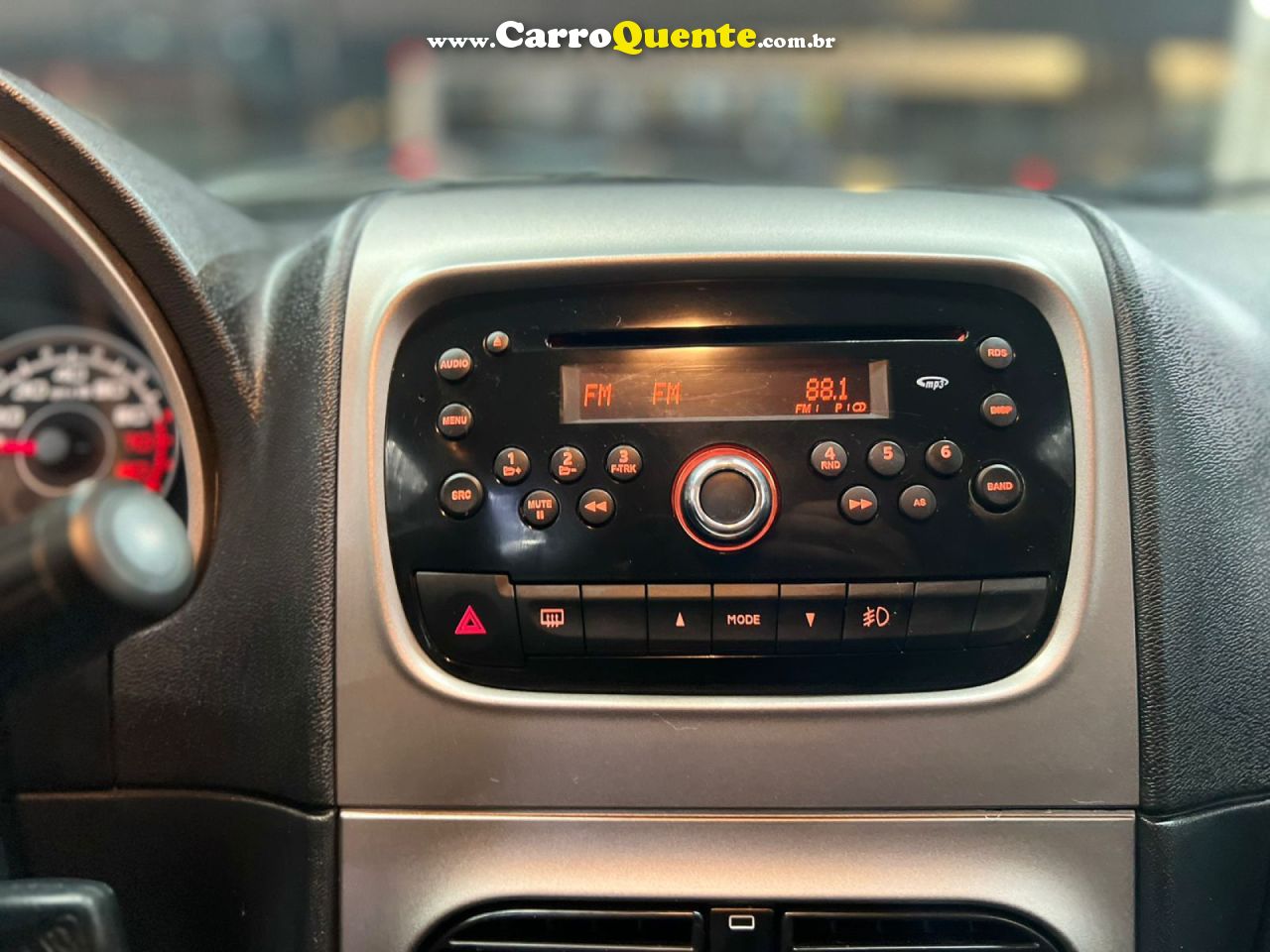 FIAT   IDEA ATTRACTIVE 1.4 FIRE FLEX 8V 5P   CINZA 2014 1.4 FLEX - Loja