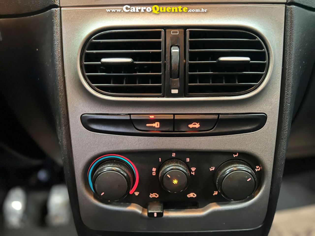 FIAT   IDEA ATTRACTIVE 1.4 FIRE FLEX 8V 5P   CINZA 2014 1.4 FLEX - Loja