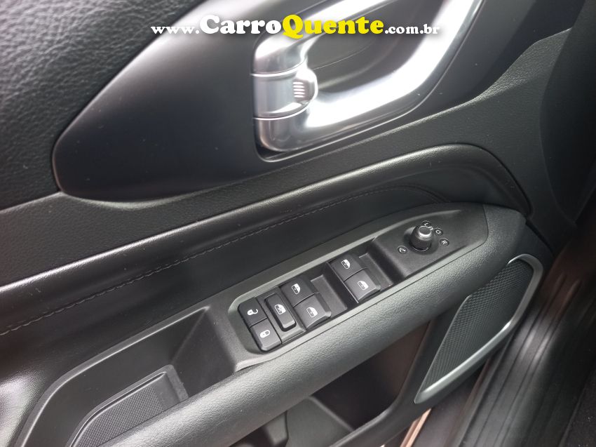JEEP COMPASS 1.3 T270 TURBO FLEX LONGITUDE AT6 - Loja