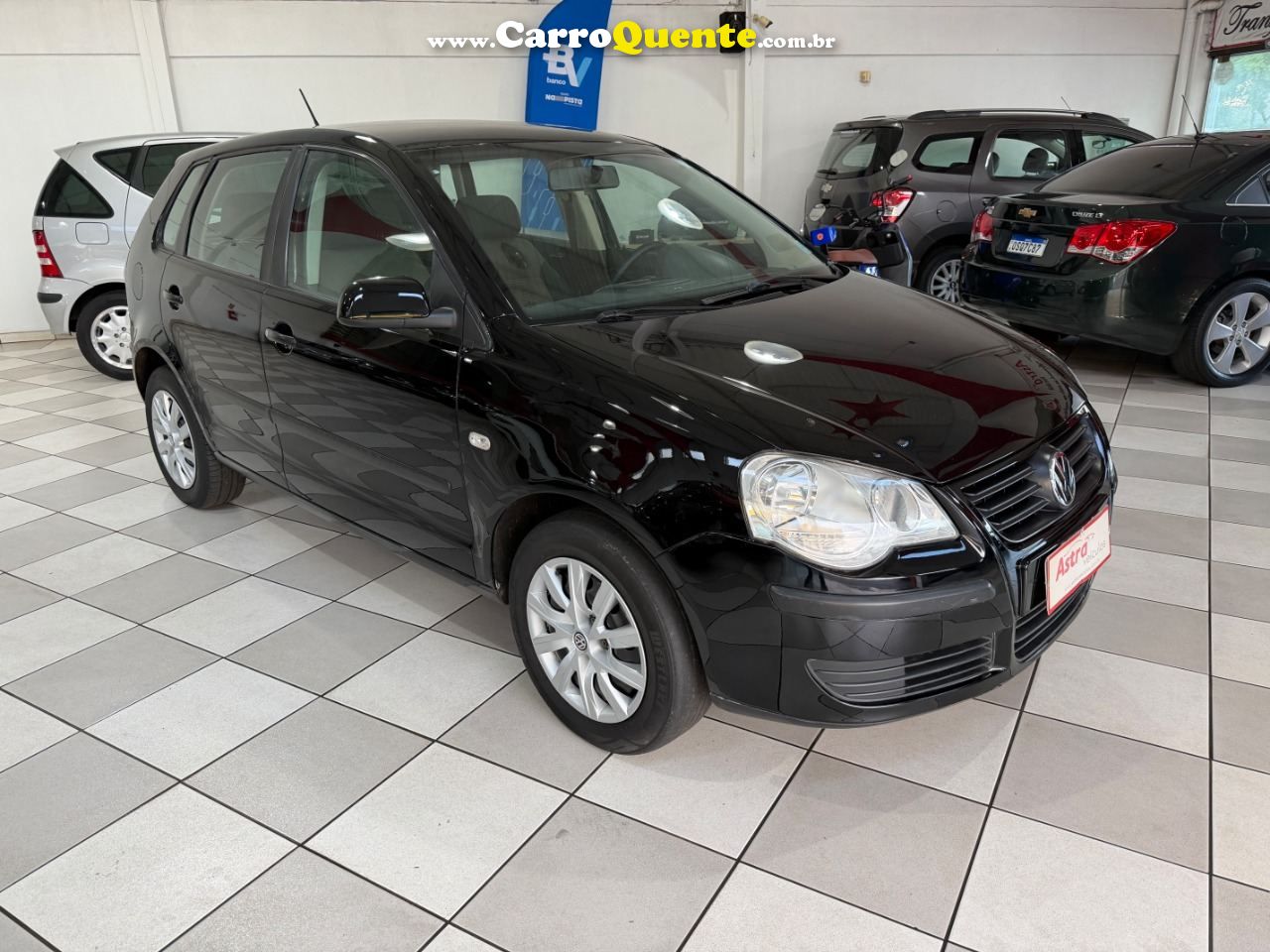 Polo Hatch 1.6 8V (Flex) 2008/2007 Volkswagen - Loja