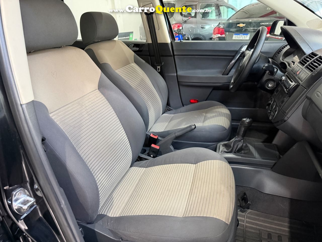Polo Hatch 1.6 8V (Flex) 2008/2007 Volkswagen - Loja