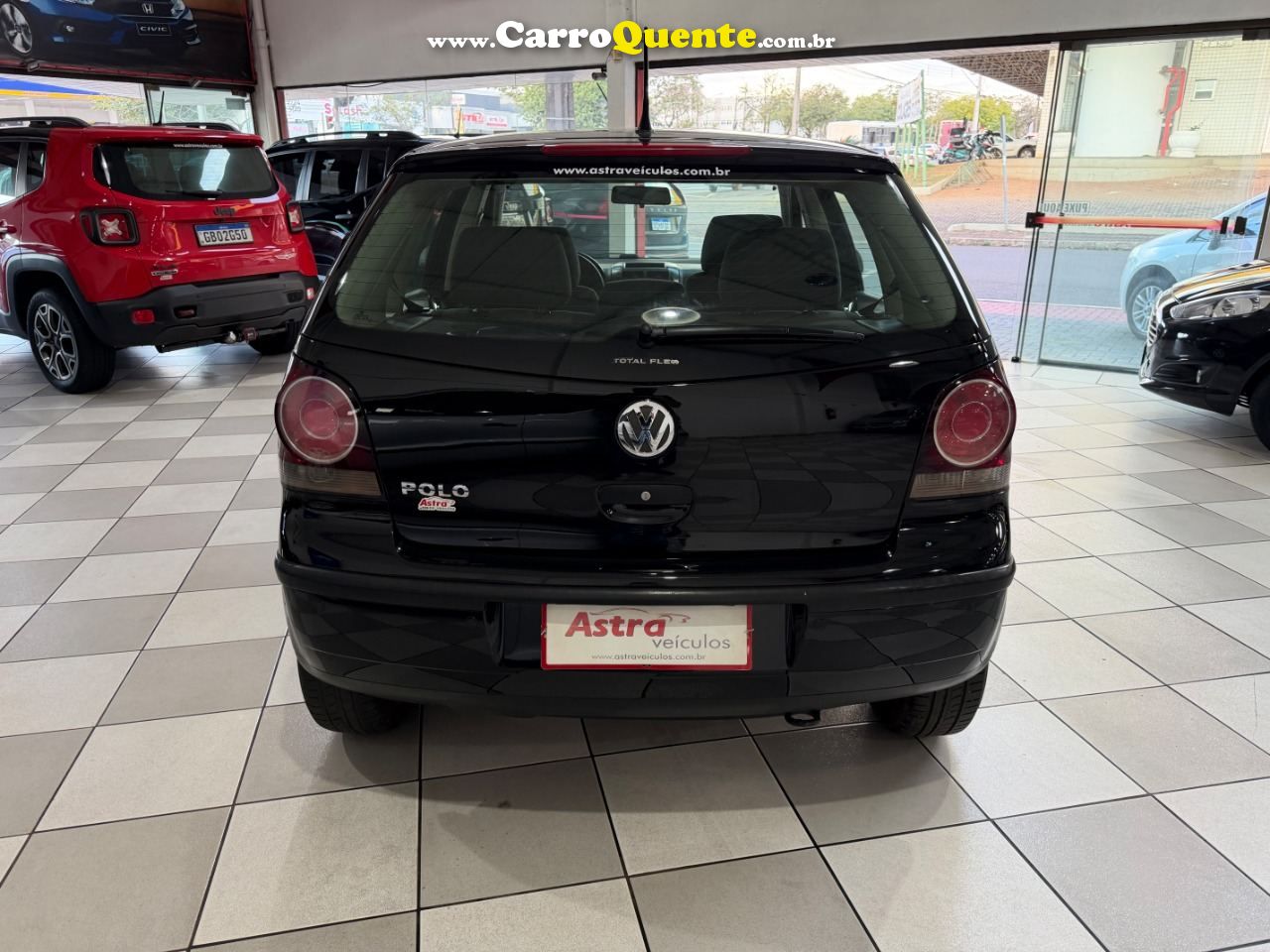 Polo Hatch 1.6 8V (Flex) 2008/2007 Volkswagen - Loja