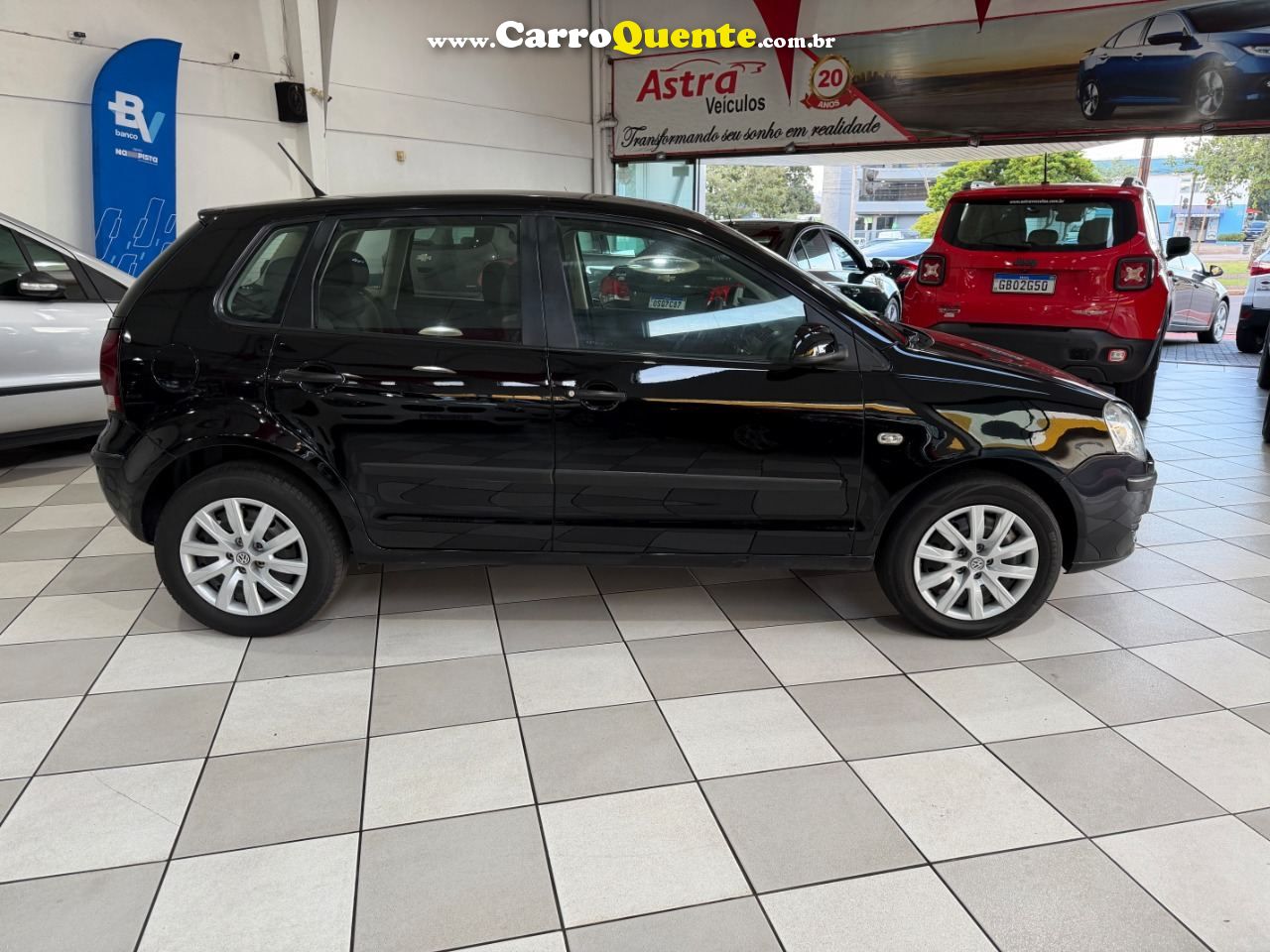 Polo Hatch 1.6 8V (Flex) 2008/2007 Volkswagen - Loja