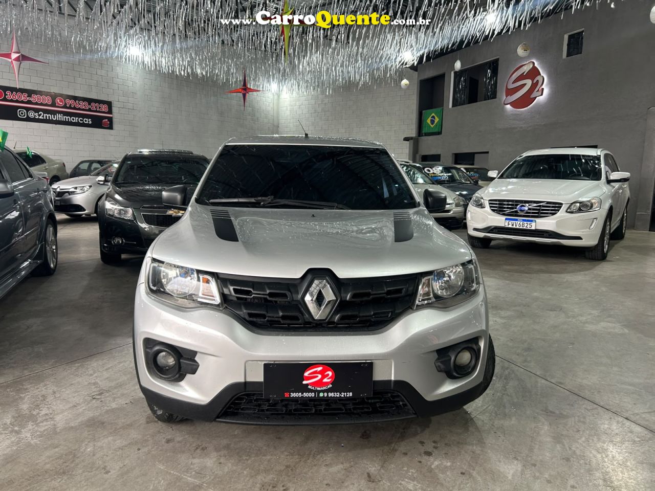 RENAULT   KWID ZEN 1.0 FLEX 12V 5P MEC.   PRATA 2018 1.0 FLEX - Loja