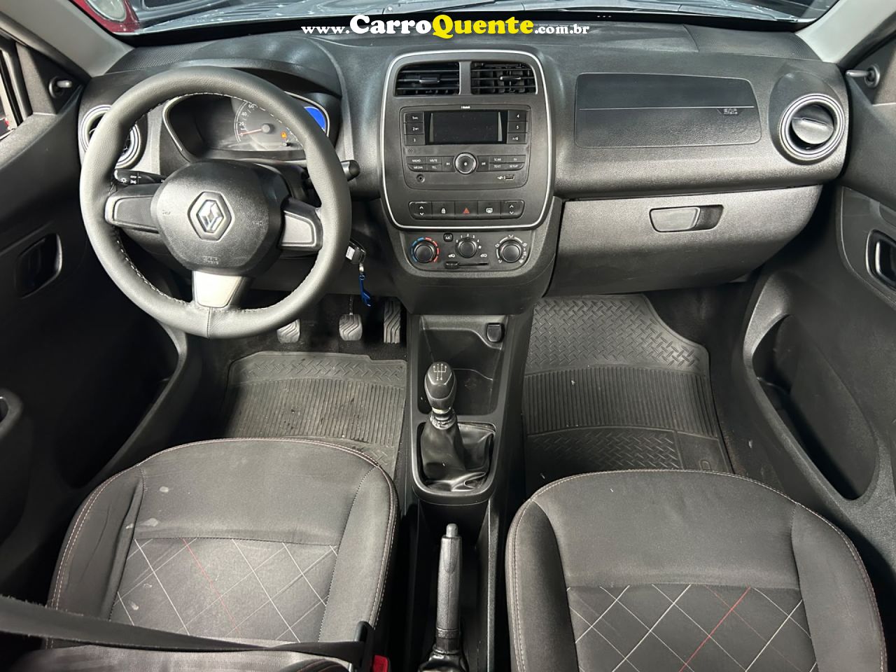 RENAULT   KWID ZEN 1.0 FLEX 12V 5P MEC.   PRATA 2018 1.0 FLEX - Loja
