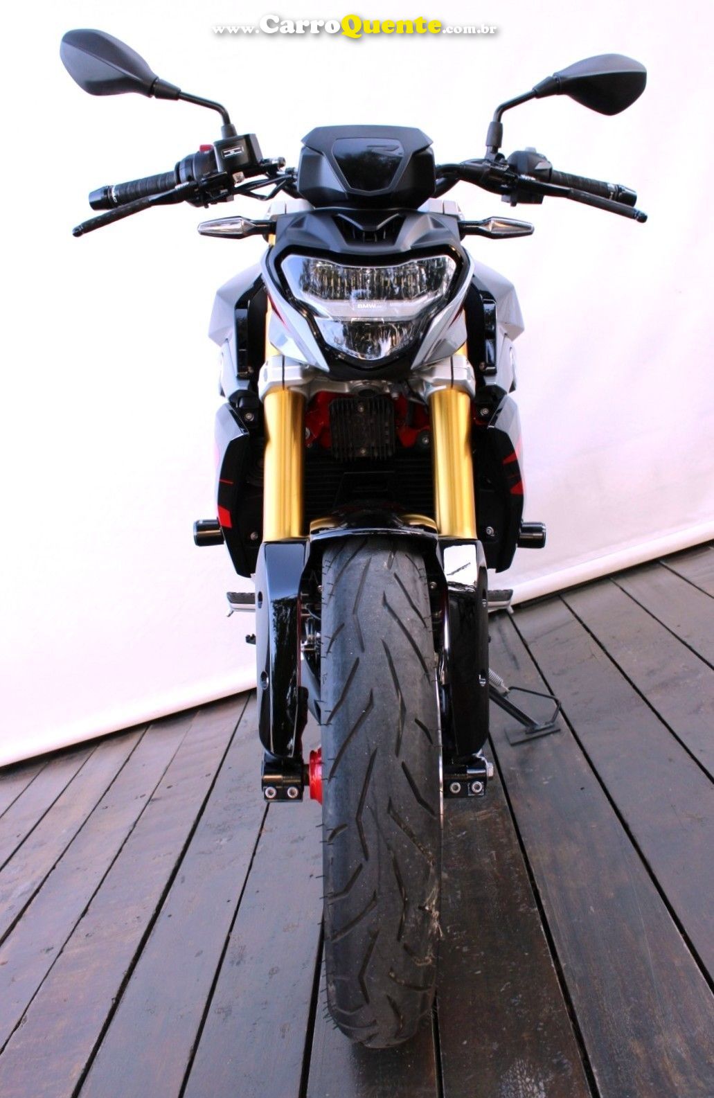 BMW G 310 R 2025 - Loja