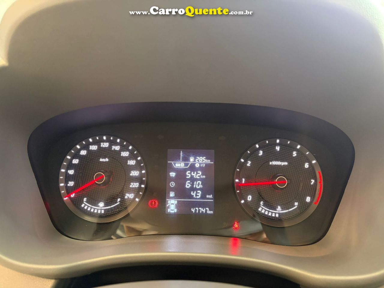 HYUNDAI   HB20S C.PLUSC.STYLE1.0 FLEX 12V MEC. 4P   PRATA 2025 1.0 FLEX - Loja