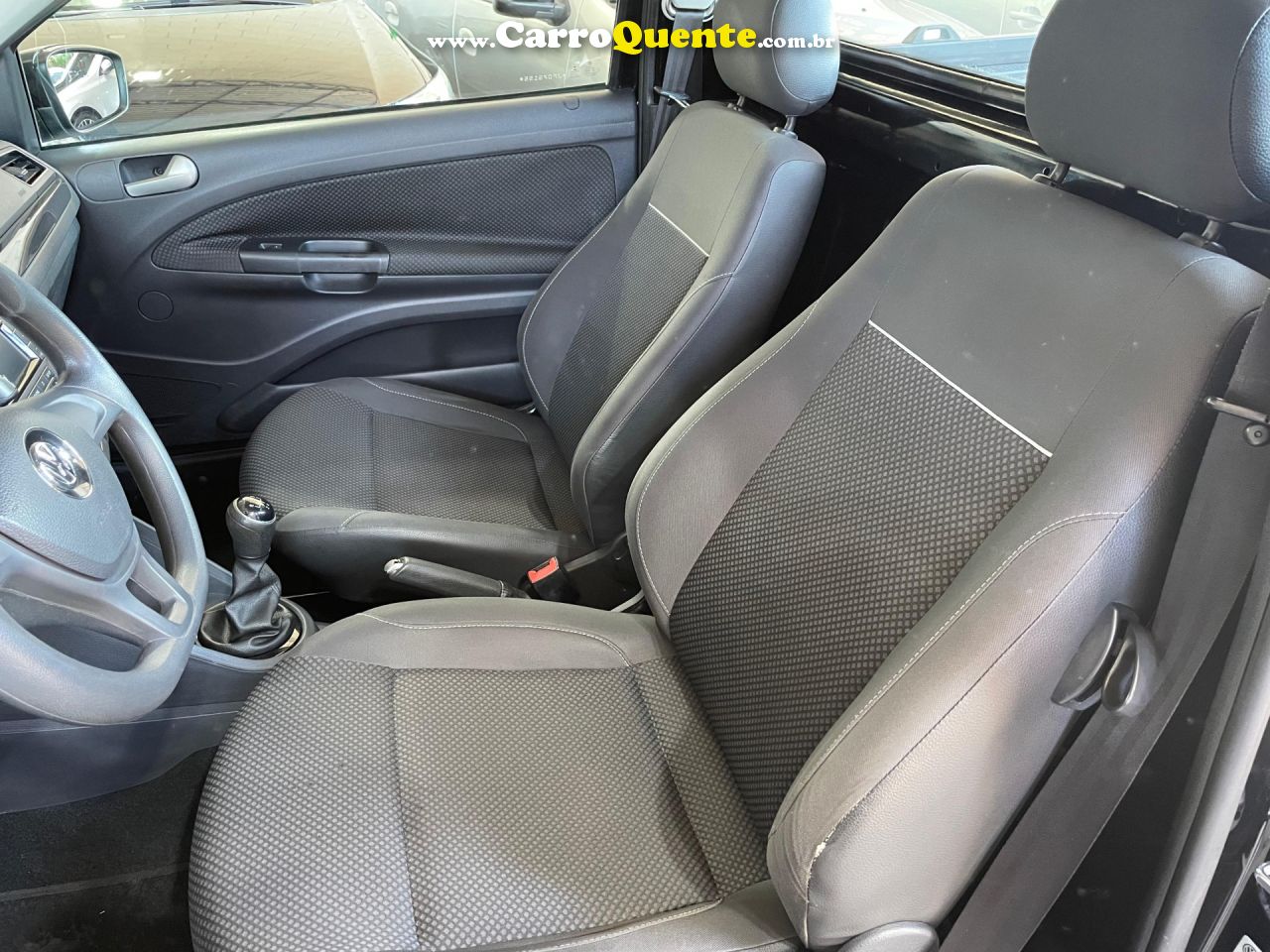 VOLKSWAGEN   SAVEIRO TRENDLINE 1.6 T.FLEX 8V   PRETO 2018 1.6 FLEX - Loja