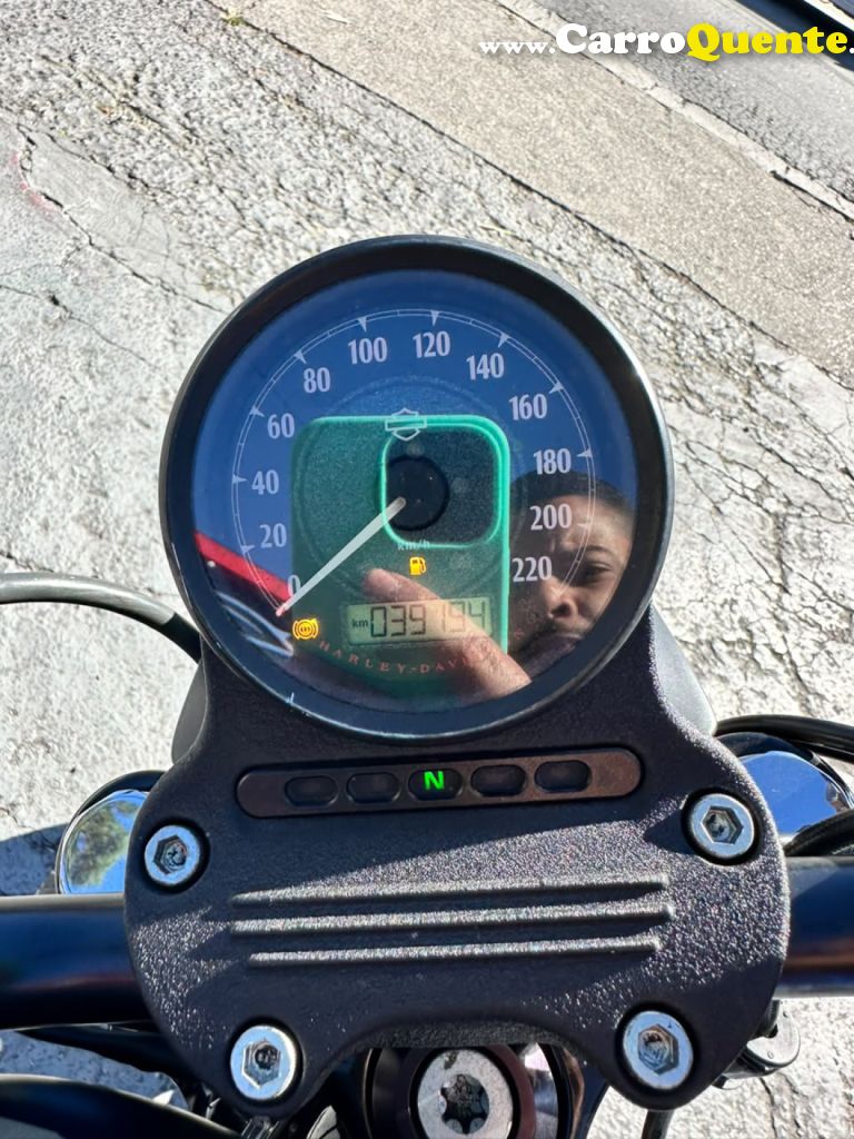 HARLEY-DAVIDSON   XL 883N    PRETO 2014 883 GASOLINA - Loja