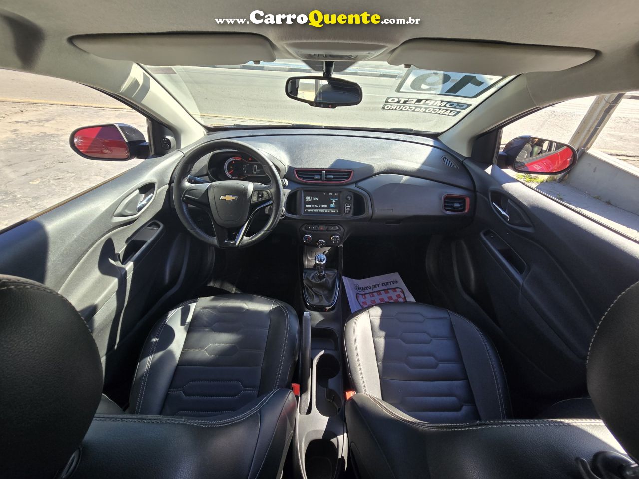 CHEVROLET   ONIX HATCH EFFECT 1.4 8V F.POWER 5P MEC.   VERMELHO 2019 1.4 FLEX - Loja