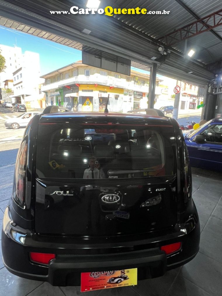 KIA SOUL 1.6 EX 16V FLEX 4P AUTOMÁTICO - Loja