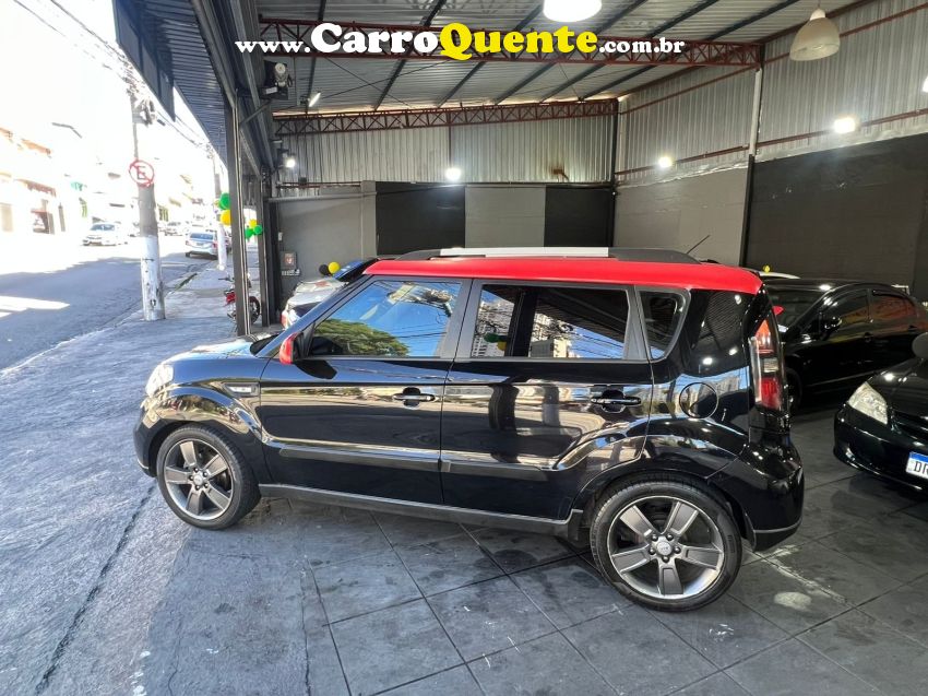 KIA SOUL 1.6 EX 16V FLEX 4P AUTOMÁTICO - Loja