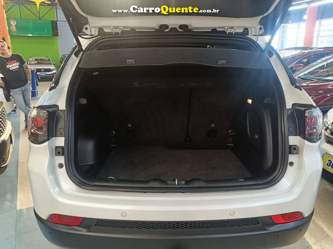JEEP COMPASS 1.3 T270 TURBO LONGITUDE 2022 - Loja