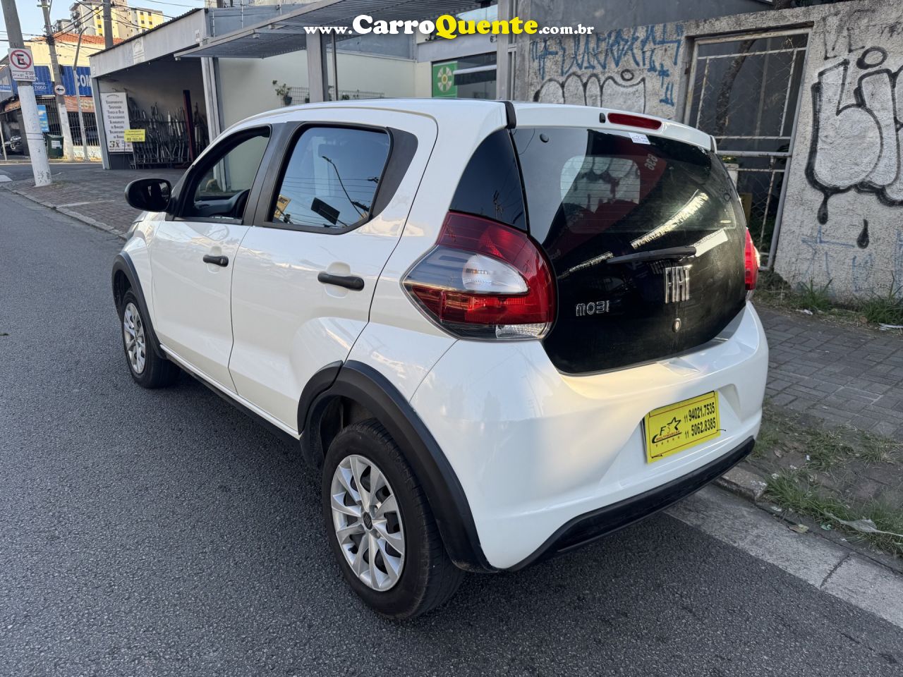 FIAT   MOBI LIKE 1.0 FIRE FLEX 5P.   BRANCO 2023 1.0 FLEX - Loja