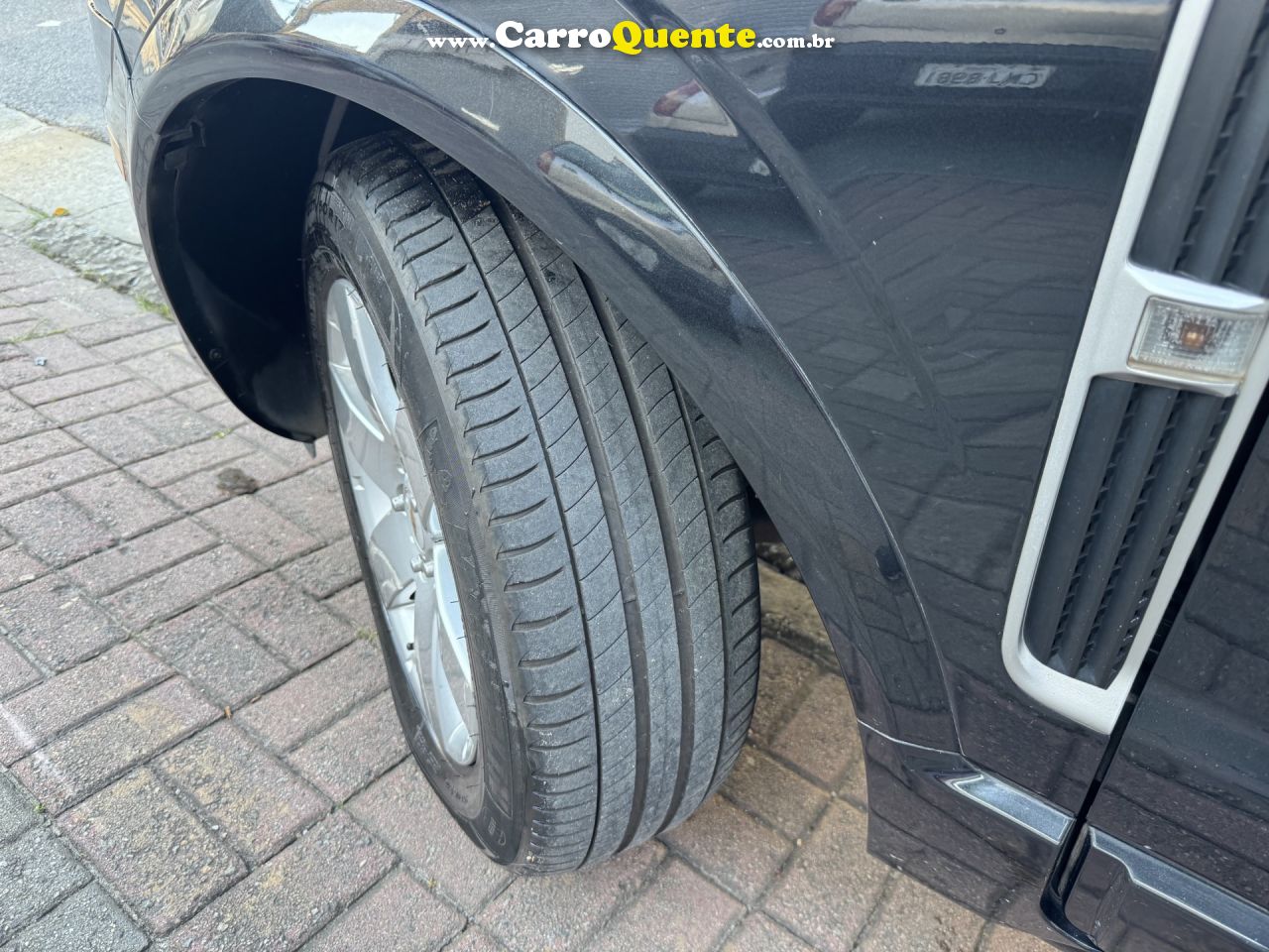 CHEVROLET   CAPTIVA SPORT FWD 2.4 16V 171185CV   PRETO 2011 ' GASOLINA - Loja