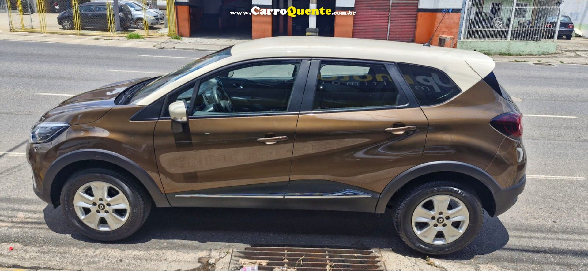 RENAULT   CAPTUR LIFE 1.6 16V FLEX 5P AUT.   MARROM 2019 1.6 FLEX - Loja