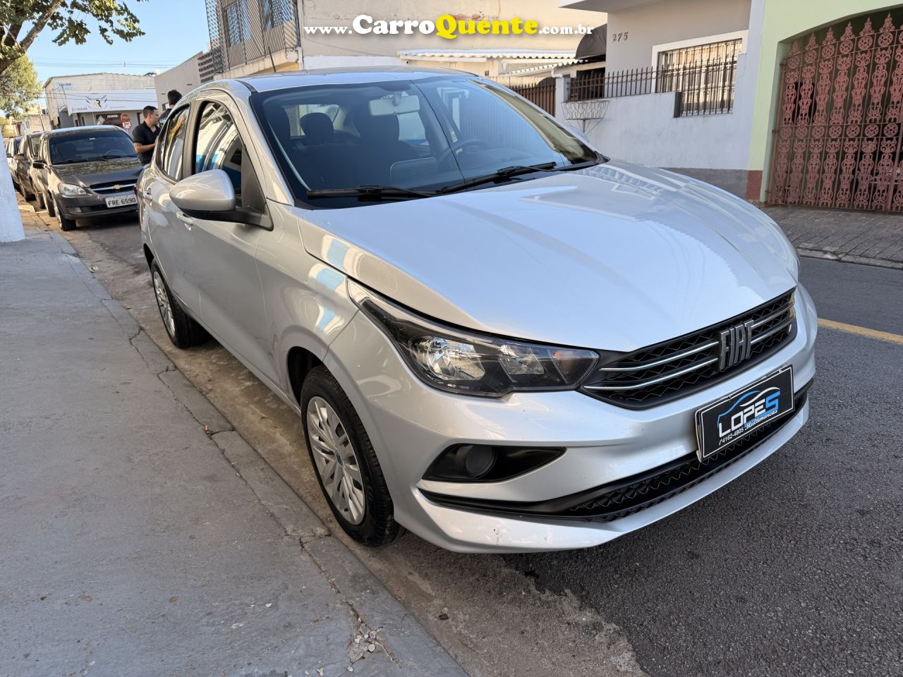 FIAT   CRONOS DRIVE 1.0 6V FLEX   PRATA 2024 1.0 FLEX - Loja