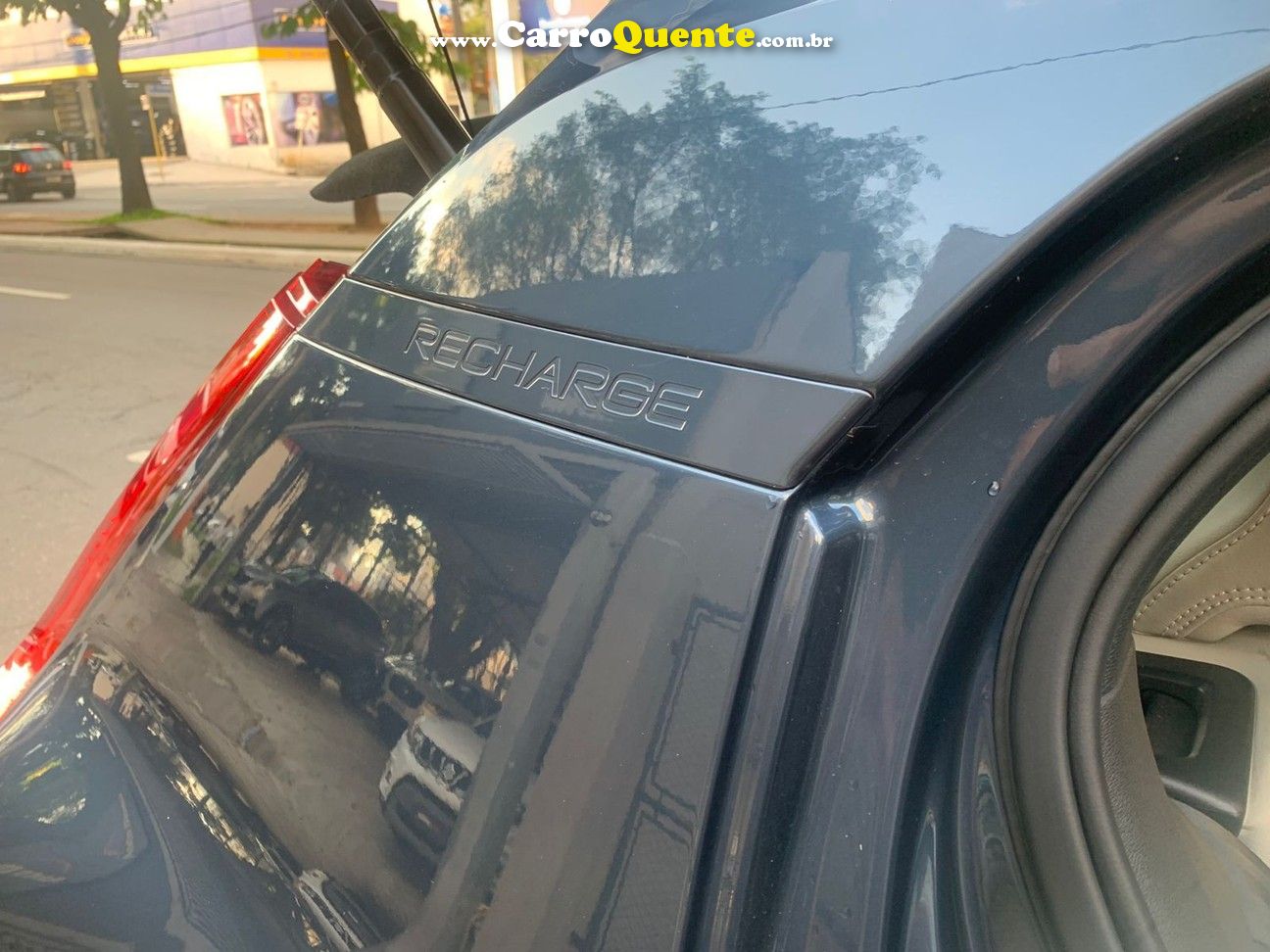 VOLVO XC40 1.5 T5 RECHARGE INSCRIPTION 2021 - Loja