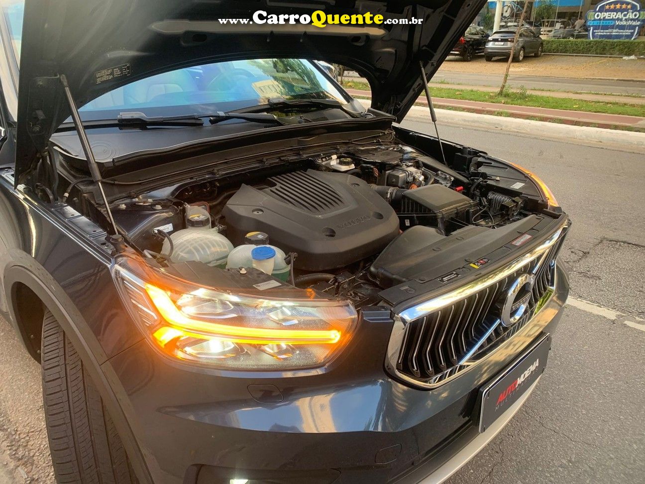 VOLVO XC40 1.5 T5 RECHARGE INSCRIPTION 2021 - Loja
