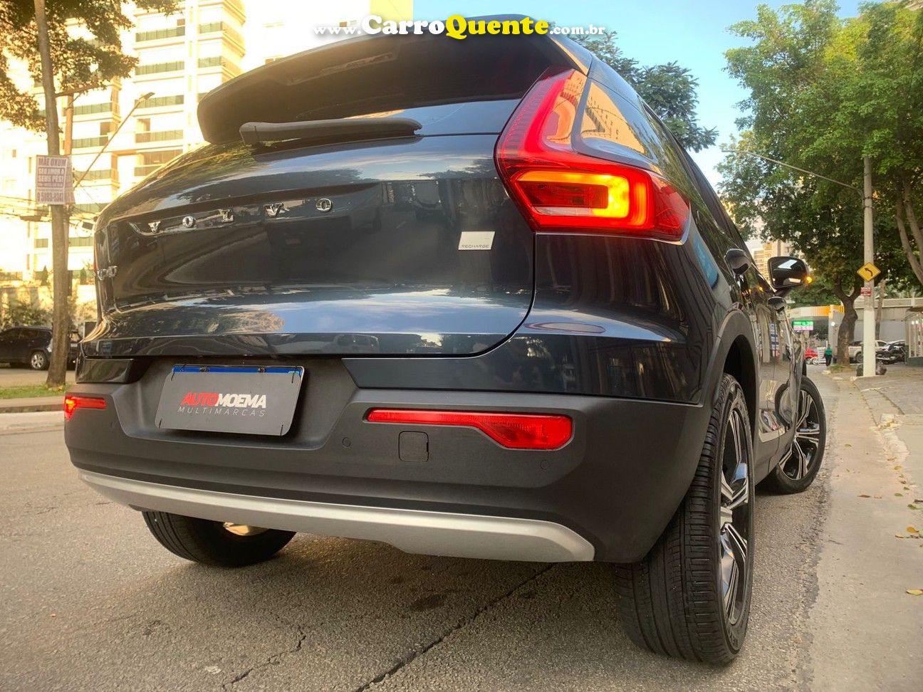 VOLVO XC40 1.5 T5 RECHARGE INSCRIPTION 2021 - Loja