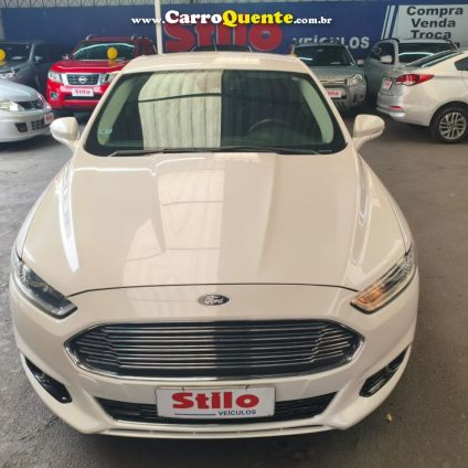 FORD   FUSION TITANIUM 2.0 GTDI ECO. FWD AUT.   BRANCO 2015 2.0 GASOLINA