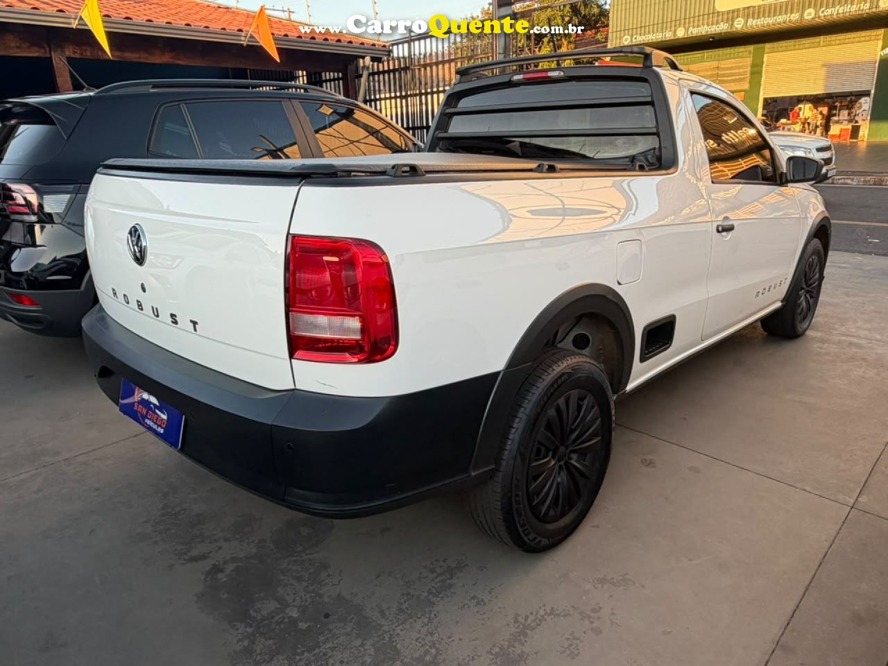 VOLKSWAGEN   SAVEIRO ROBUST 1.6 TOTAL FLEX 8V   BRANCO 2023 1.6 FLEX - Loja