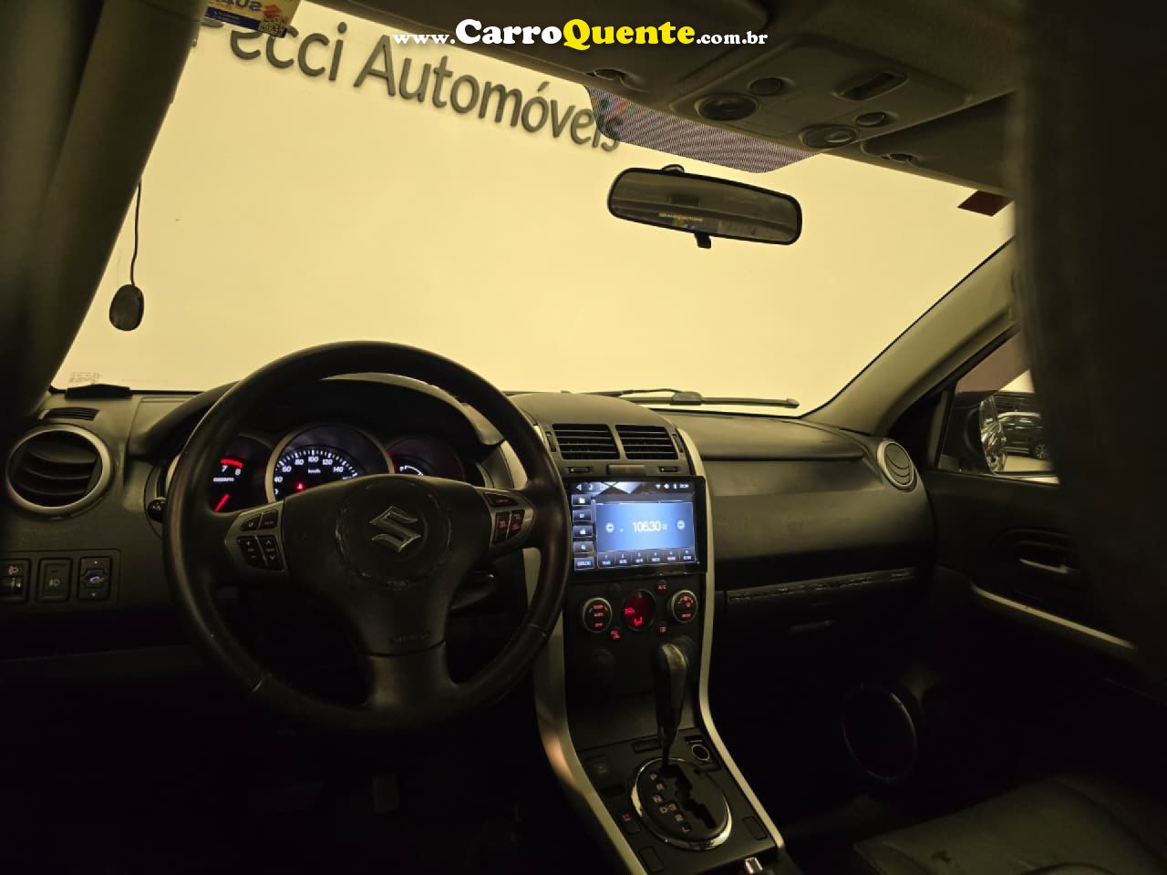 SUZUKI   GRAND VITARA 2.0 16V 4X24X4 5P AUT.   CINZA 2014 2.0 GASOLINA - Loja