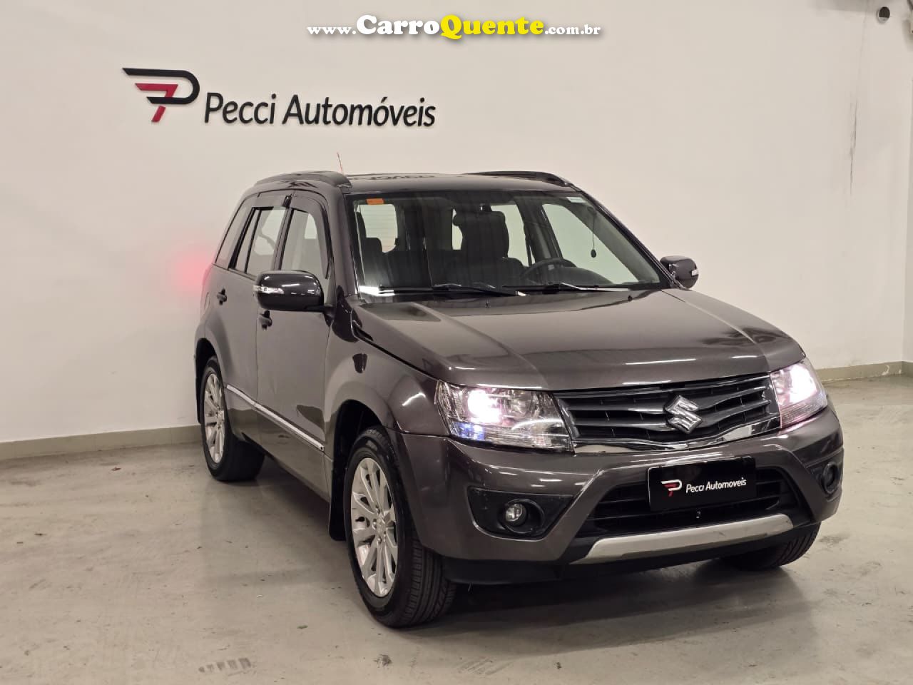 SUZUKI   GRAND VITARA 2.0 16V 4X24X4 5P AUT.   CINZA 2014 2.0 GASOLINA - Loja