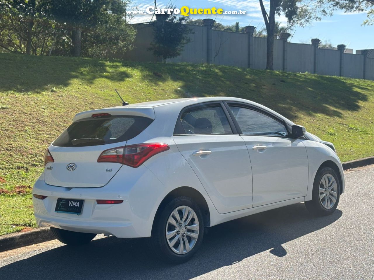 HYUNDAI   HB20 C.C.PLUSC.STYLE 1.6 FLEX 16V MEC.   BRANCO 2017 1.6 FLEX - Loja