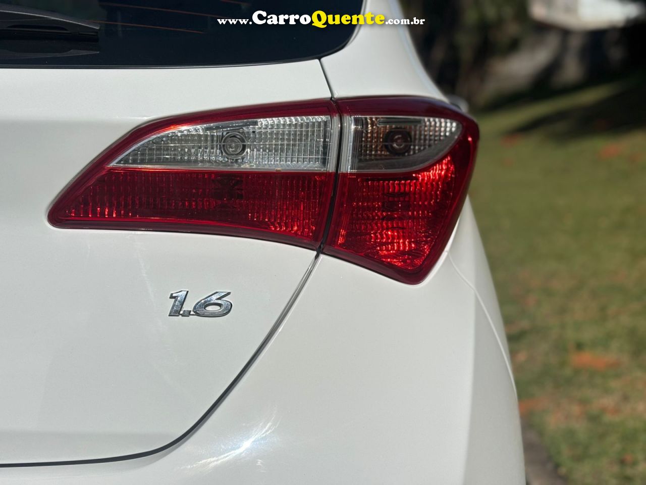 HYUNDAI   HB20 C.C.PLUSC.STYLE 1.6 FLEX 16V MEC.   BRANCO 2017 1.6 FLEX - Loja