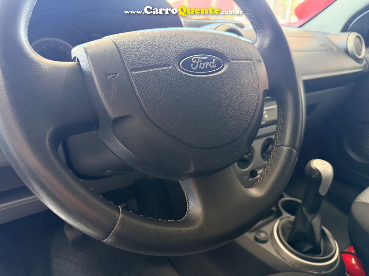 FORD   FIESTA SE 1.0 8V FLEX 5P   BRANCO 2014 1.0 FLEX - Loja