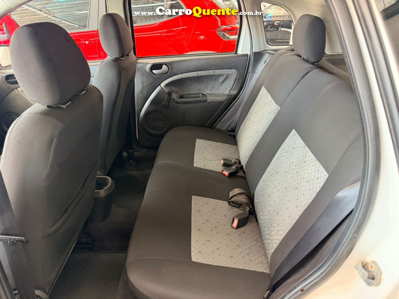 FORD   FIESTA SE 1.0 8V FLEX 5P   BRANCO 2014 1.0 FLEX - Loja