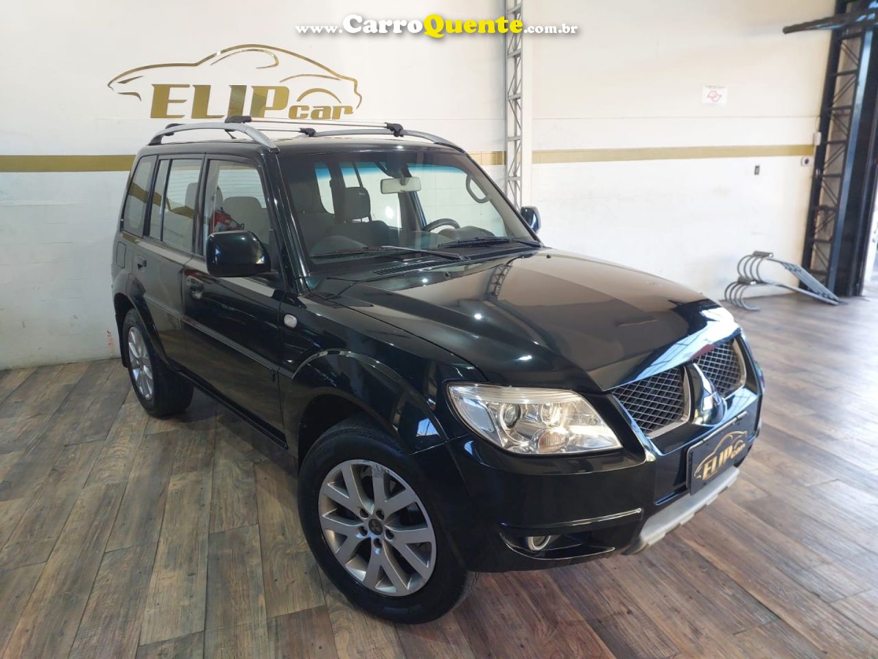MITSUBISHI   PAJERO TR4 2.0 FLEX 16V 4X2 AUT.   VERDE 2012 2.0 FLEX - Loja