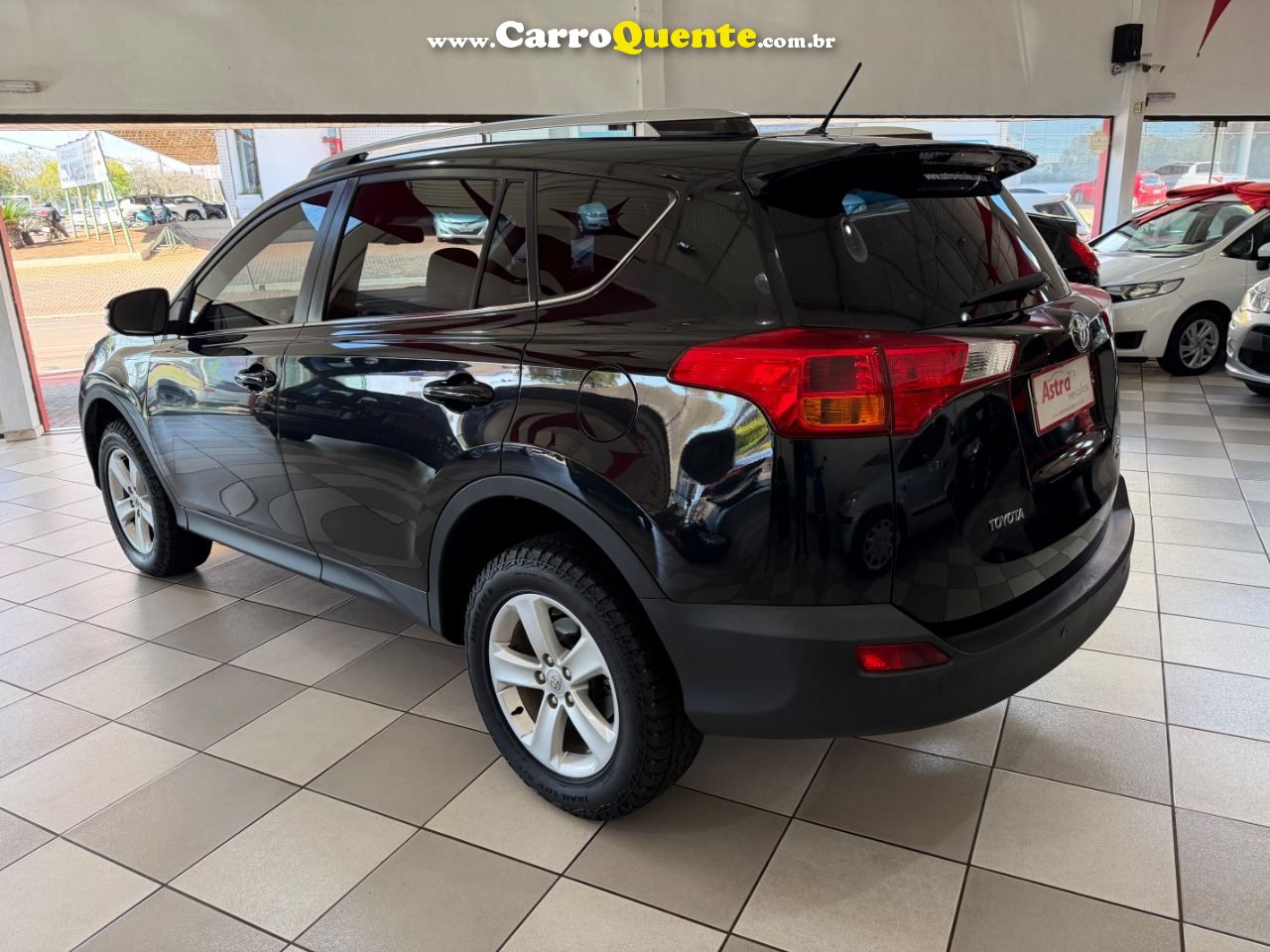RAV4 4x4 2.0 16V (aut) 2013/2013 Toyota - Loja