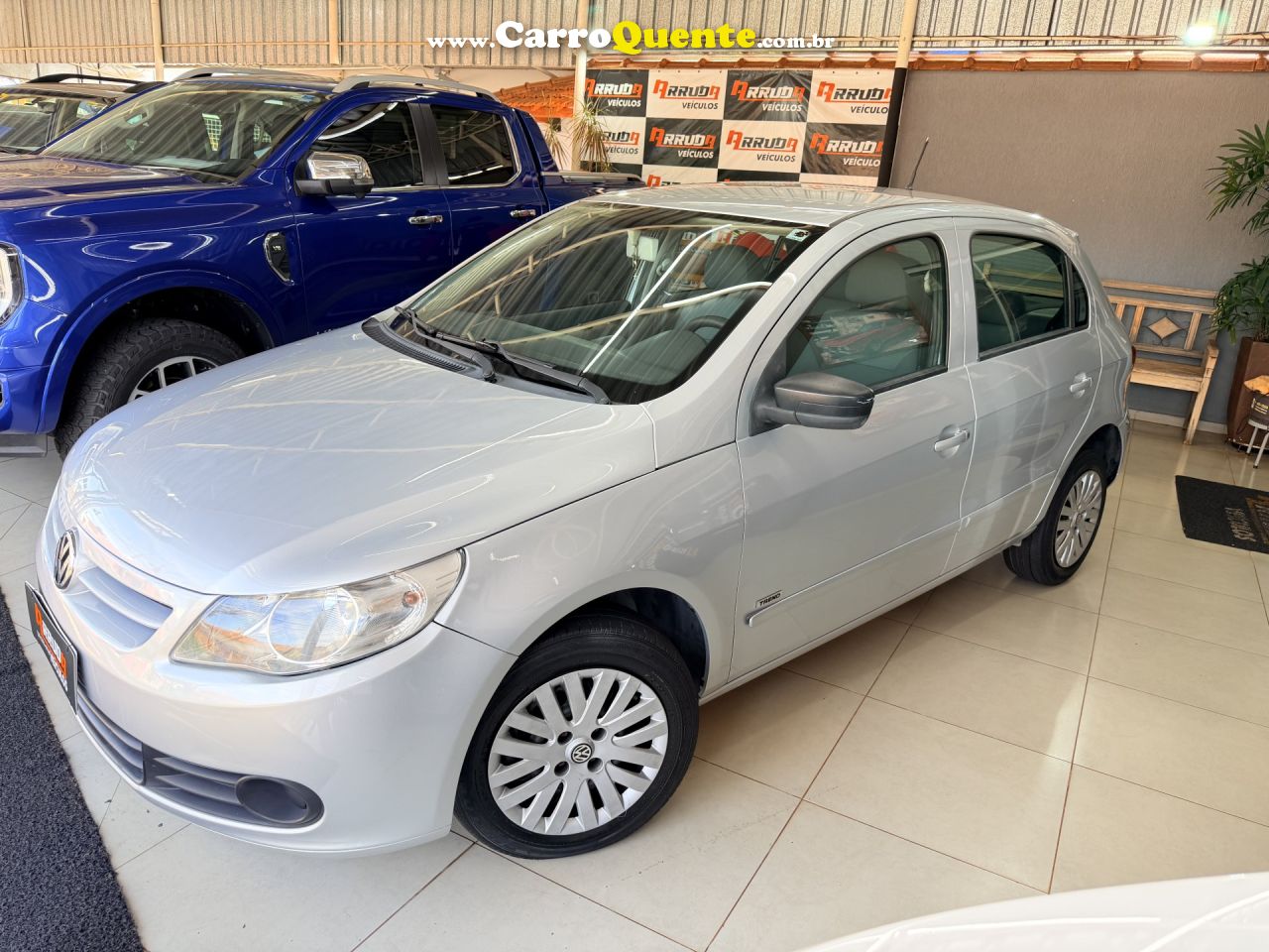 VOLKSWAGEN   GOL (NOVO) 1.6 MI TOTAL FLEX 8V 4P   PRATA 2009 1.6 FLEX - Loja