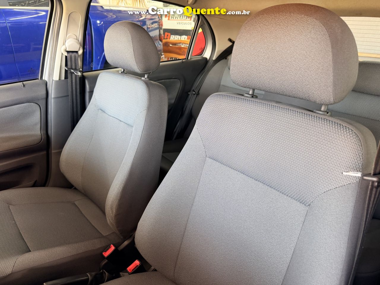 VOLKSWAGEN   GOL (NOVO) 1.6 MI TOTAL FLEX 8V 4P   PRATA 2009 1.6 FLEX - Loja
