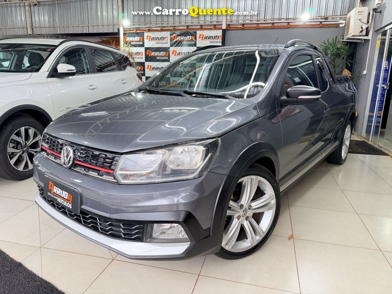 VOLKSWAGEN   SAVEIRO CROSS 1.6 T. FLEX 16V CE   CINZA 2017 1.6 FLEX - Loja