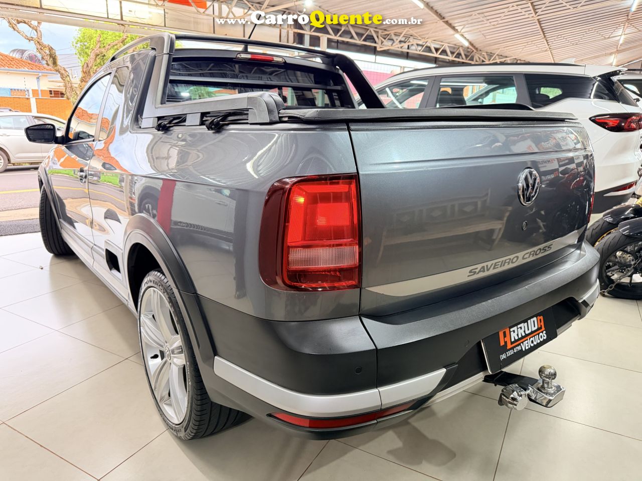 VOLKSWAGEN   SAVEIRO CROSS 1.6 T. FLEX 16V CE   CINZA 2017 1.6 FLEX - Loja