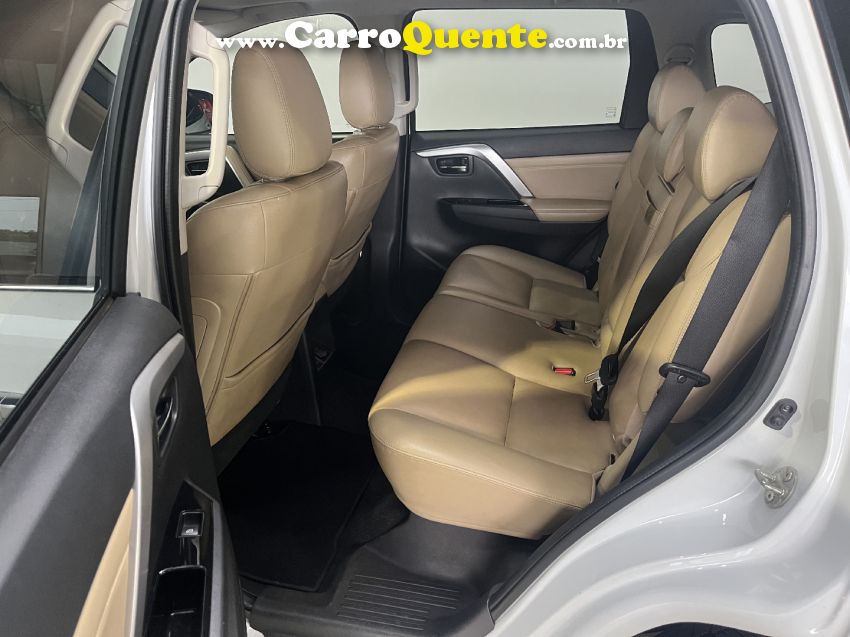 Mitsubishi PAJERO SPORT 2.4 16V MIVEC TURBO DIESEL HPE-S AWD AUTOMÁTICO - Loja