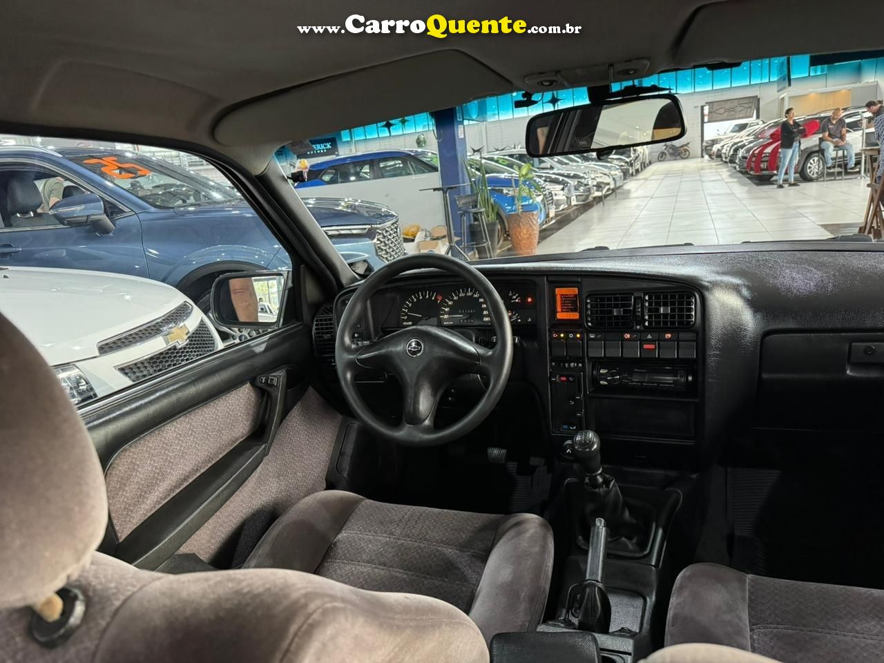 CHEVROLET OMEGA 2.2 MPFI GLS 8V 1998 - Loja