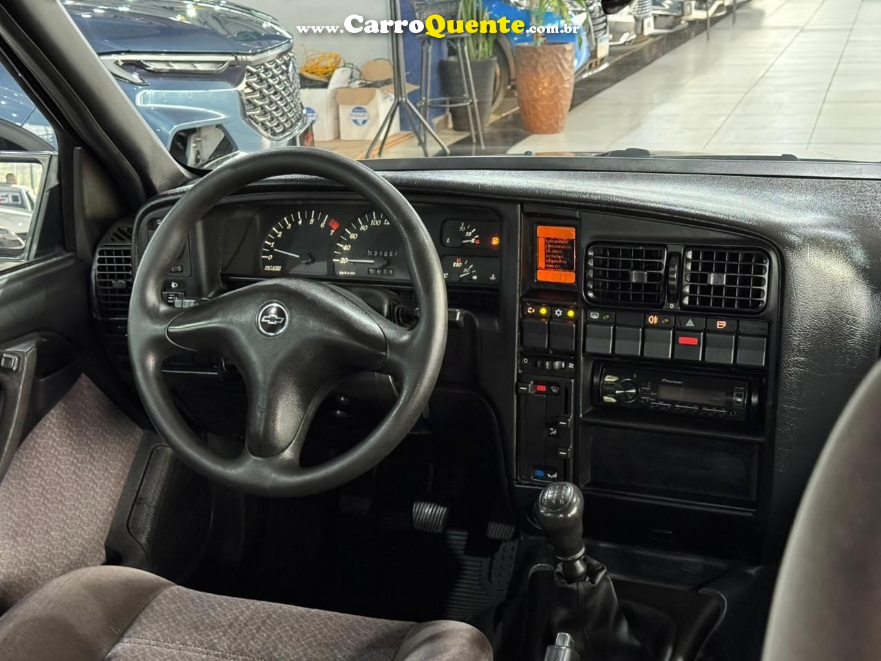 CHEVROLET OMEGA 2.2 MPFI GLS 8V 1998 - Loja