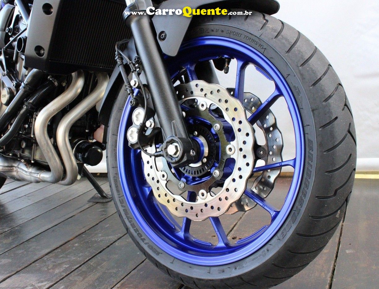 YAMAHA MT-07 ABS 2025 - Loja