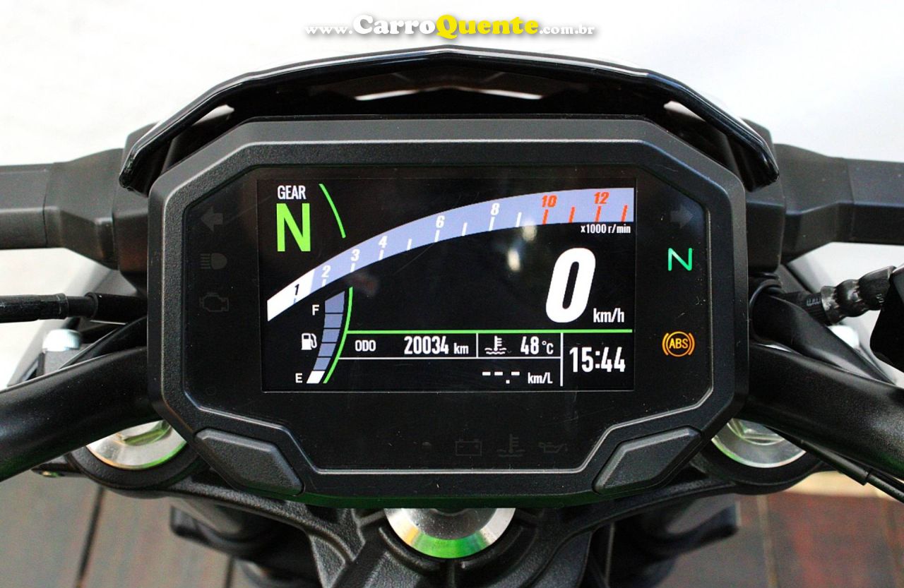 KAWASAKI Z650 ABS 2022 - Loja