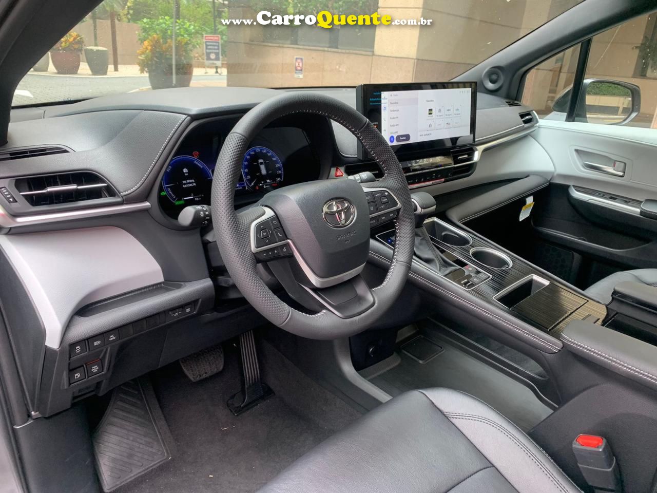 TOYOTA   2.5 VVT-I HYBRID XSE CVT   CINZA 2026 2.5 GASOLINA E ELÉTRICO - Loja