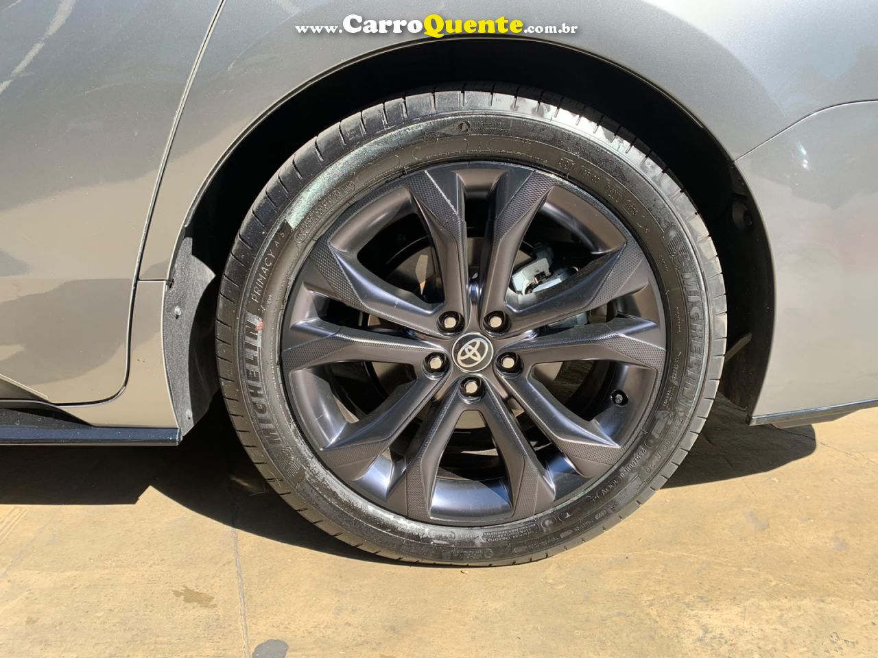 TOYOTA   2.5 VVT-I HYBRID XSE CVT   CINZA 2026 2.5 GASOLINA E ELÉTRICO - Loja