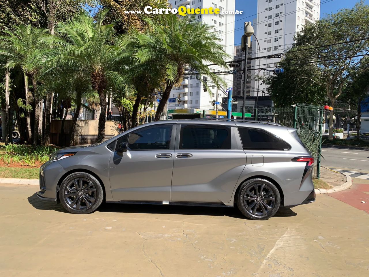 TOYOTA   2.5 VVT-I HYBRID XSE CVT   CINZA 2026 2.5 GASOLINA E ELÉTRICO - Loja
