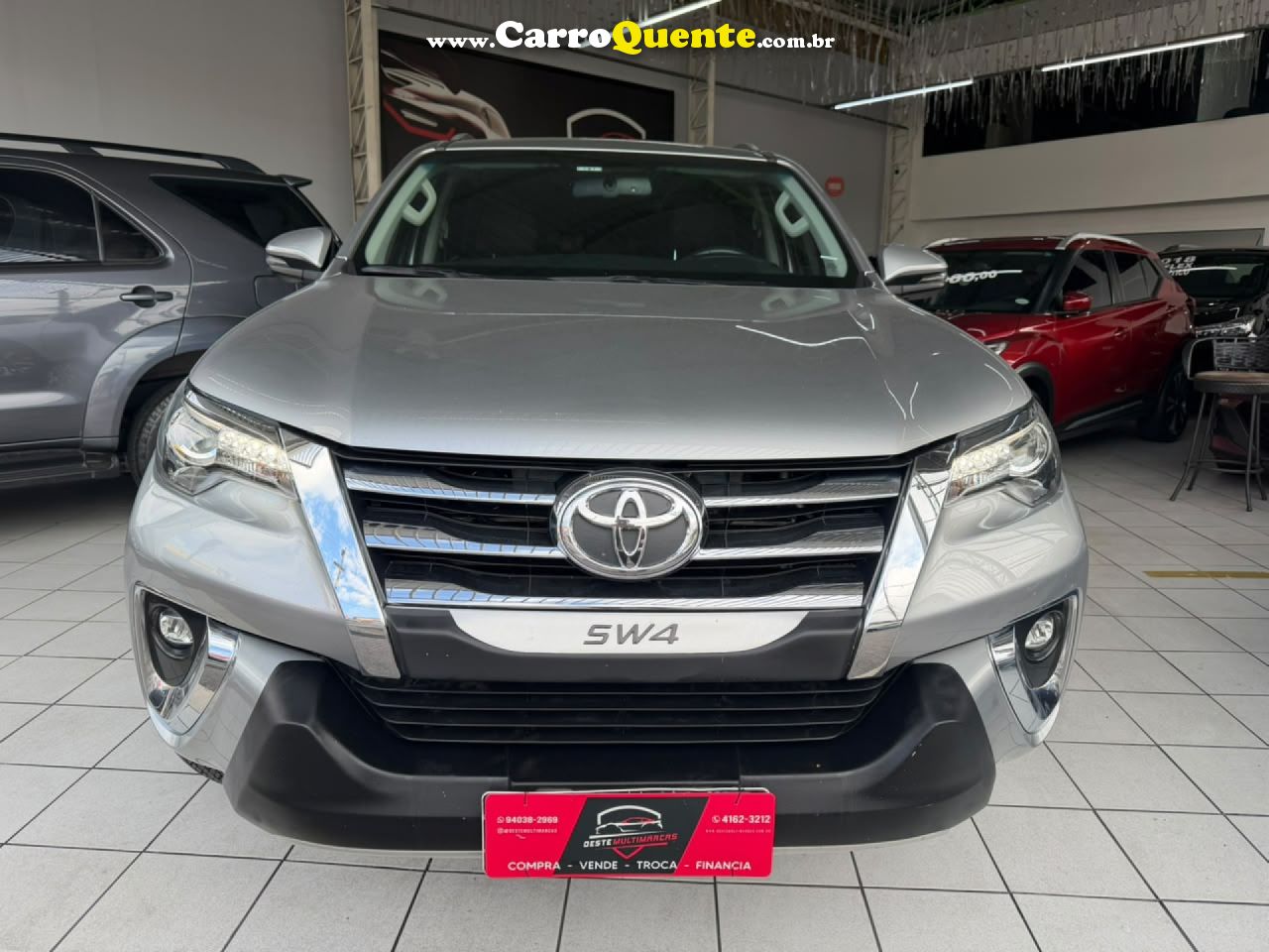 TOYOTA   HILUX SW4 SRX 4X4 2.8 TDI 16V DIES. AUT.   PRATA 2020 2.8 DIESEL - Loja