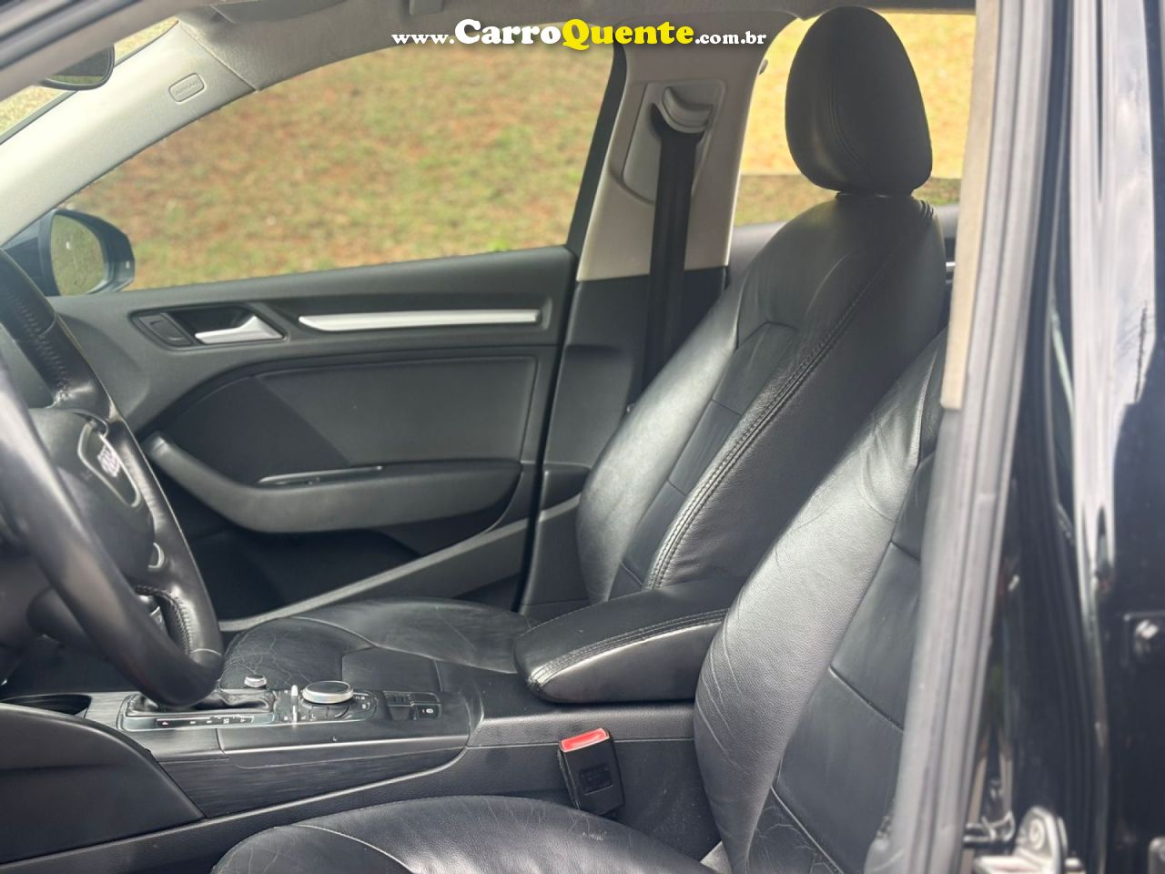 AUDI   A3 SEDAN 1.4 ATTRA. 16V TB FSI S-TRONIC   PRETO 2014 1.4 GASOLINA - Loja
